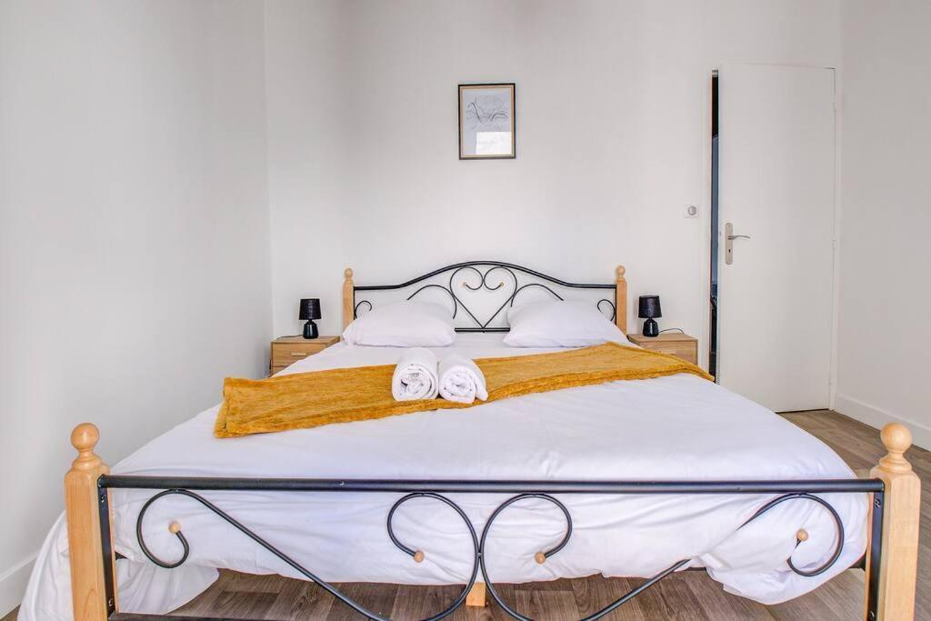 Famille Au Coeur De Perigueux Apartment Ngoại thất bức ảnh